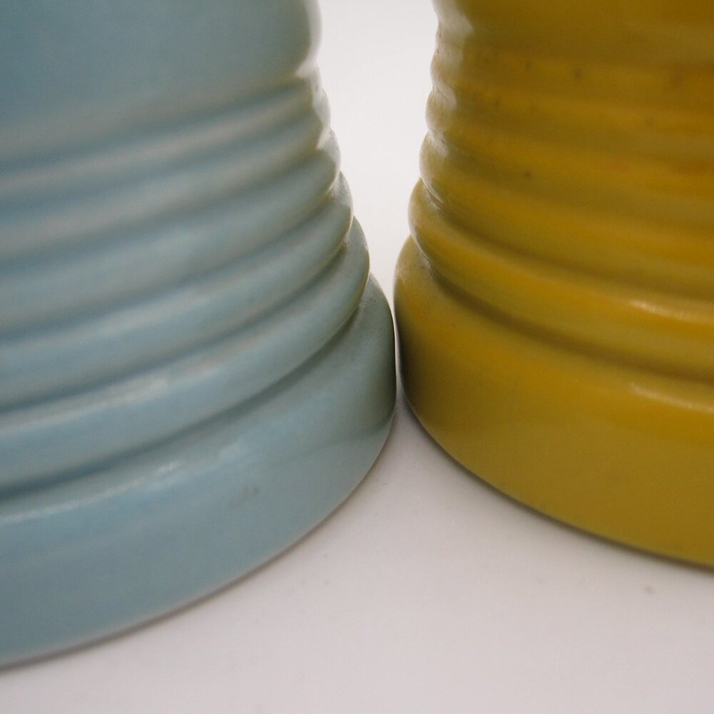 2 Vintage Hankscraff Fiesta Double Egg Cups - 1950's - Picture 3 of 7